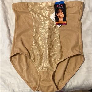 Maidenform Tan Shapewear Briefs with Patterned Panel